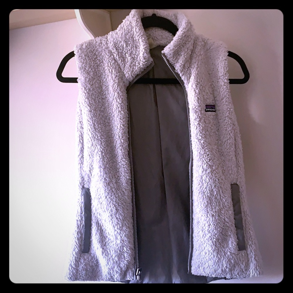 Reversible Patagonia grey vest
